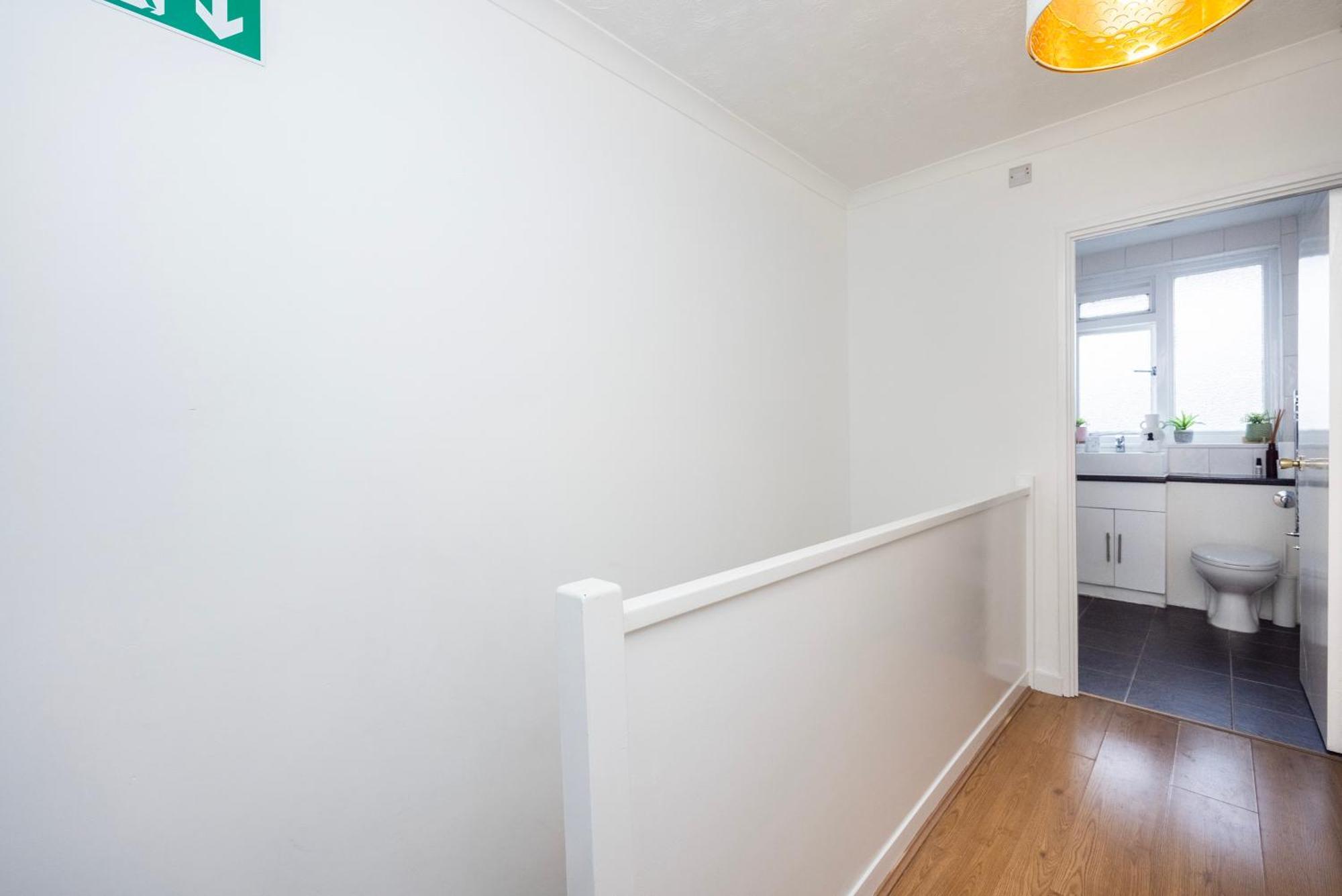 Trendy 4 Bed Apartment Near Vibrant Shoreditch W Balcony And Walking Distance To Tube London Exterior photo