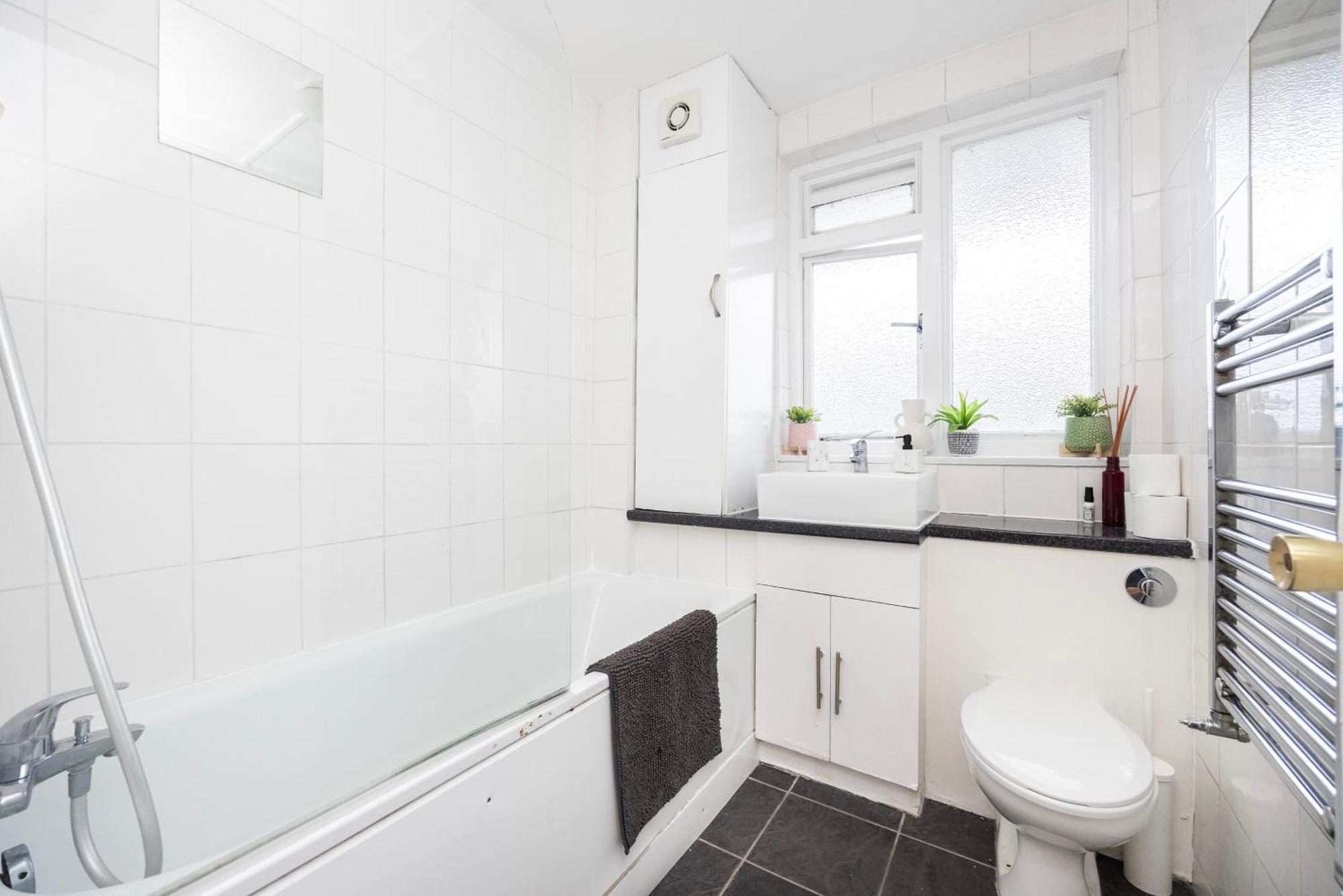 Trendy 4 Bed Apartment Near Vibrant Shoreditch W Balcony And Walking Distance To Tube London Exterior photo